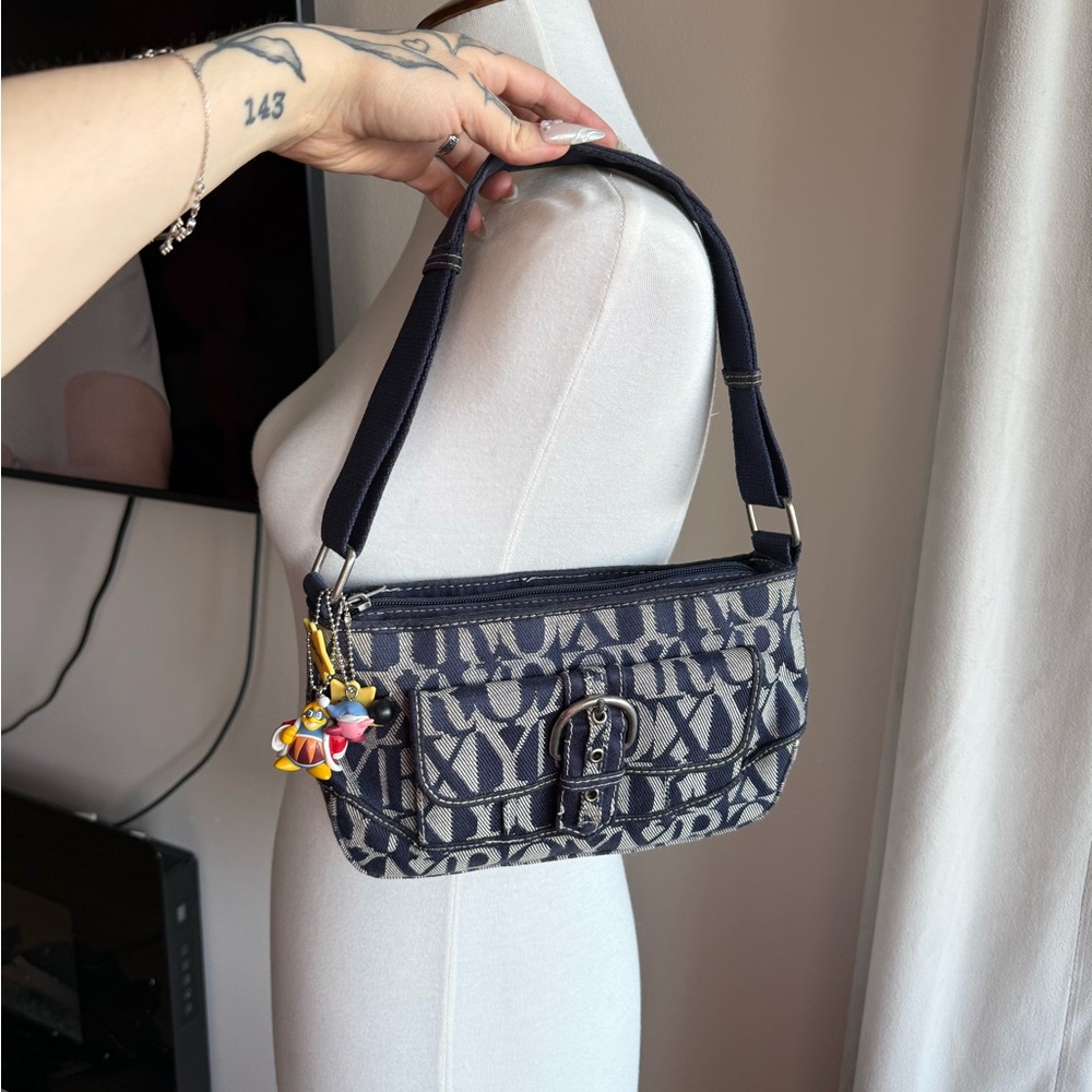 Roxy Black and Gray Shoulder Bag
